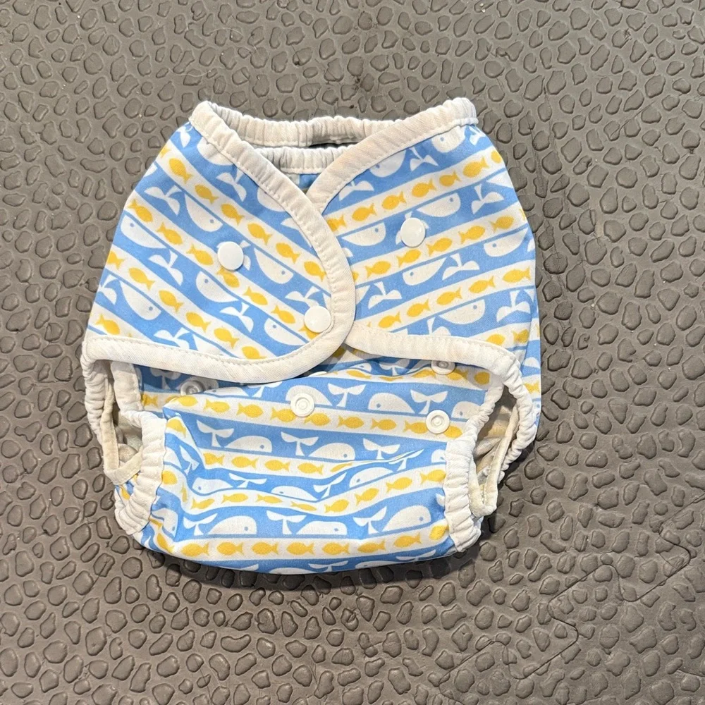 Thirsties Duo Wrap Size Two in Whale Tail